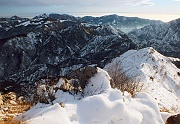 Tramonto invernale sul MONTE GIOCO (1366 m.) il 18 dicembre 2012